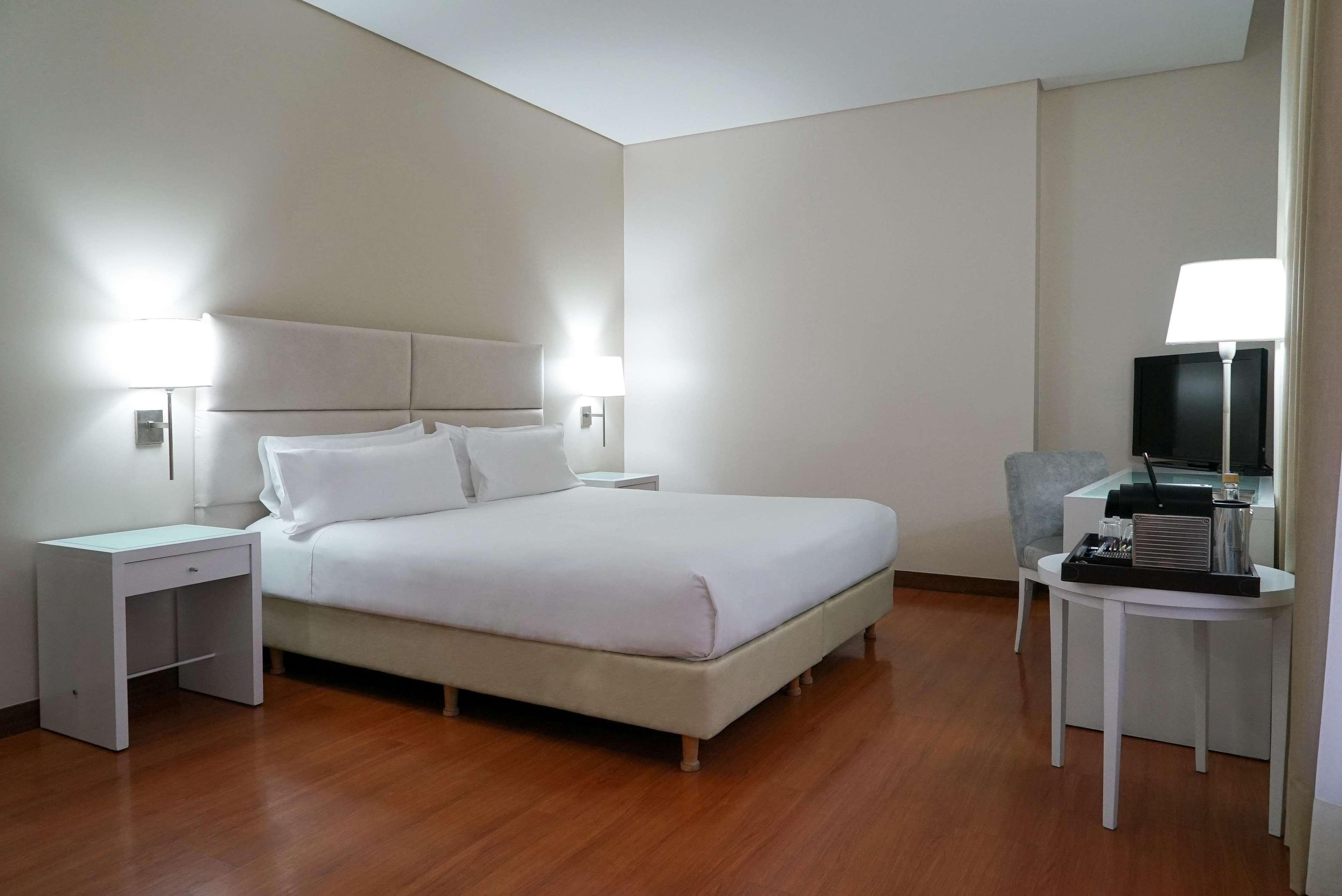 Nh Mendoza Cordillera Hotell Exteriör bild